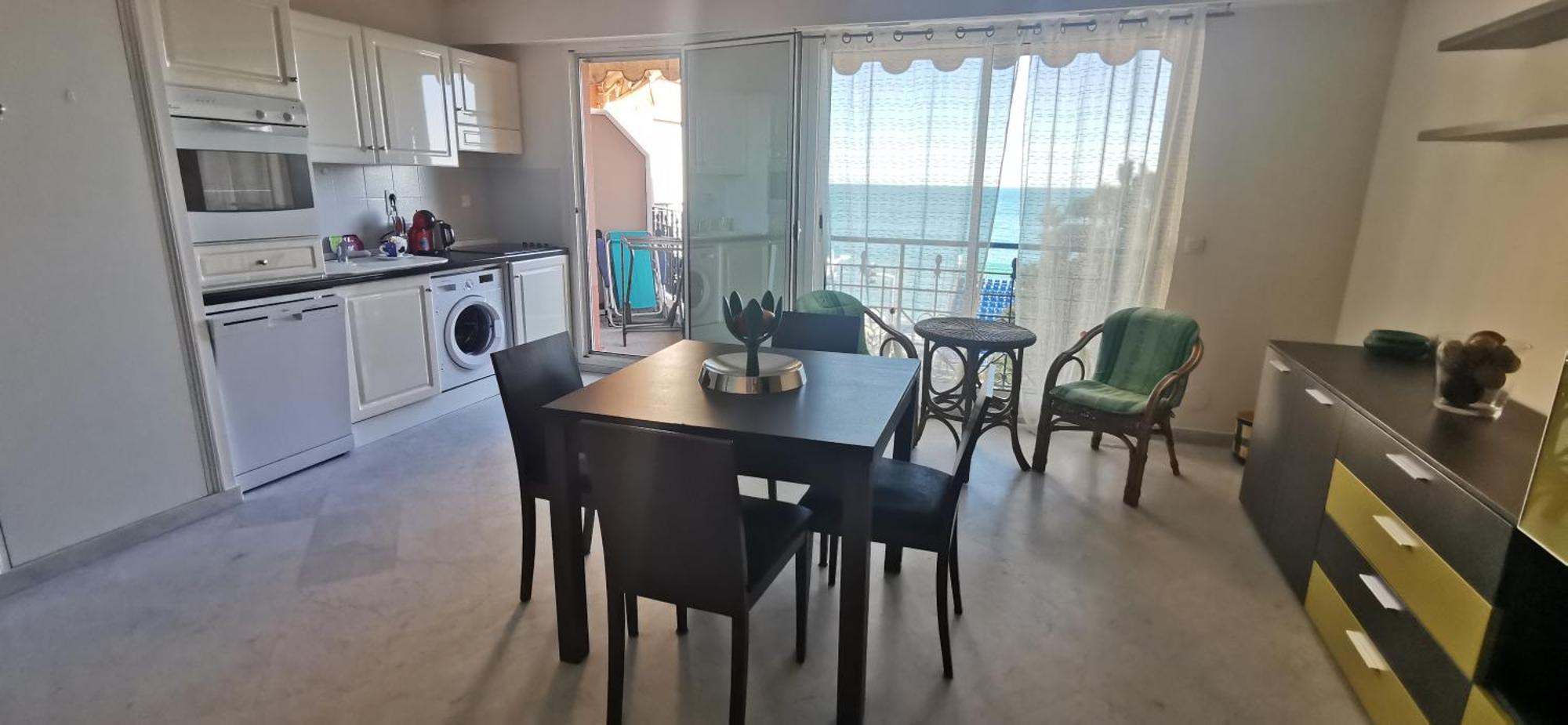 Victoria Bilocale Centro Citta E Vista Mare Apartment Menton Bagian luar foto